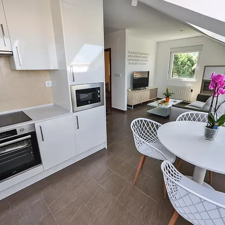 Portocubela Apartment *