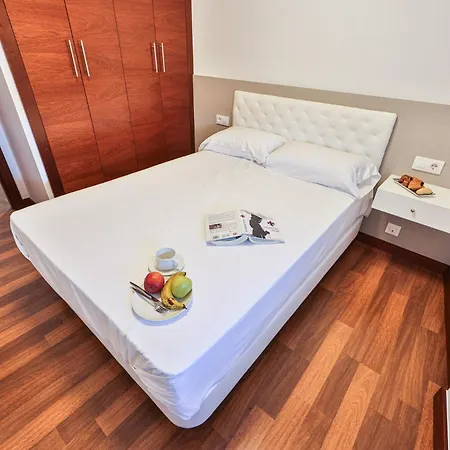 Portocubela Apartment *