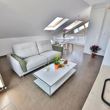 Apartment Portocubela *